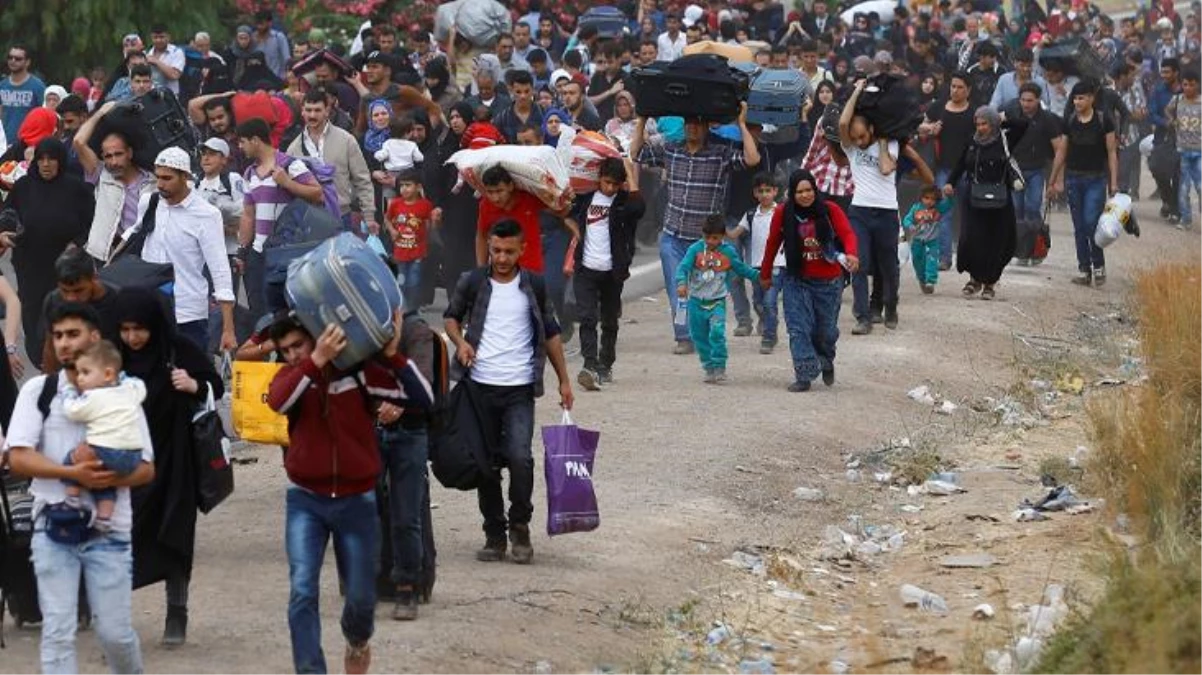 Fahrettin Altun\'dan Suriyeli mülteciler açıklaması: 500 binden fazlası vatanlarına döndü