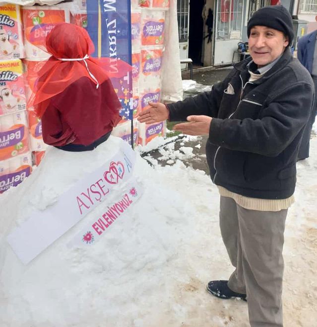 Muradına kardan gelinle erdi