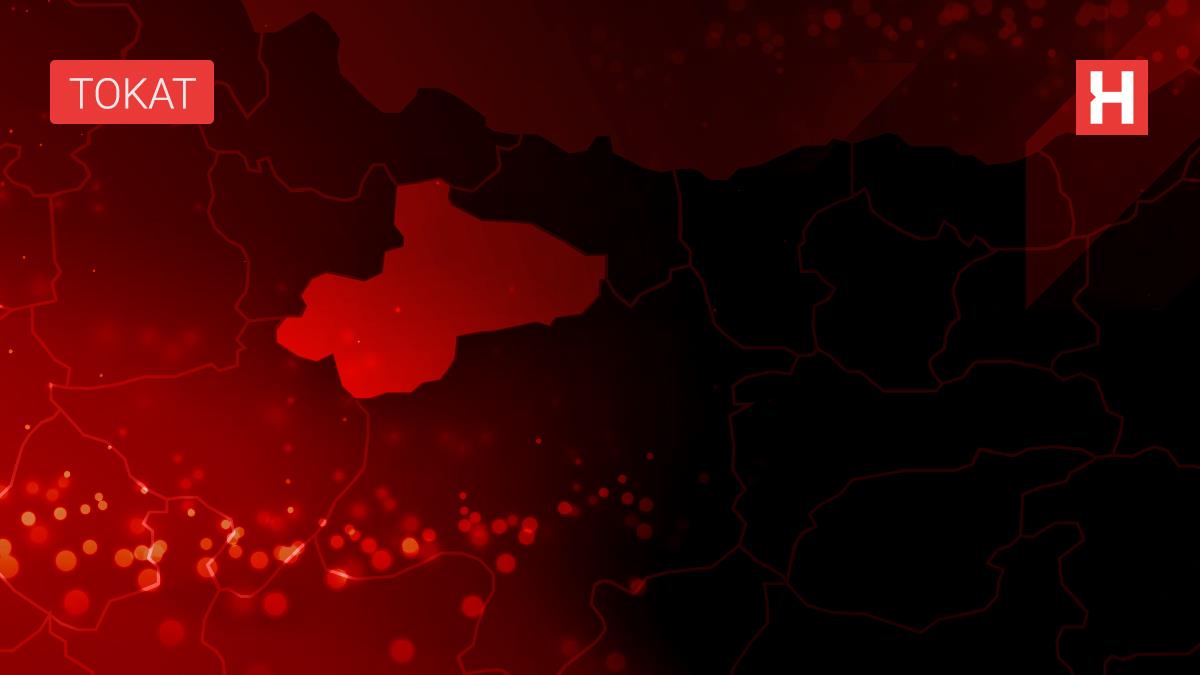 Turhal Belediyesi karla mücadele çalışmalarını sürdürüyor