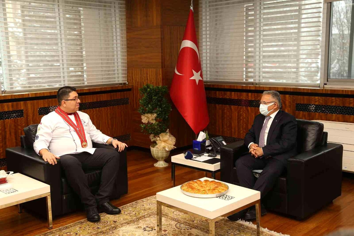 Başkan Büyükkılıç gastronomi şehrinin ustaları ile buluştu