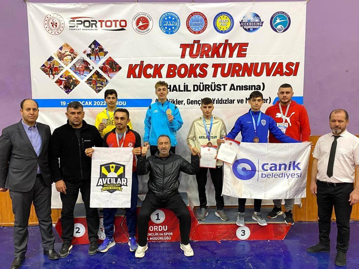 Canik sporcuları Samsun\'un gururu oldu