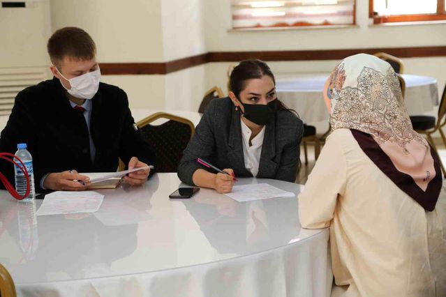 Gölbaşılılar 'Kariyer Noktası' ile iş imkanı buluyor
