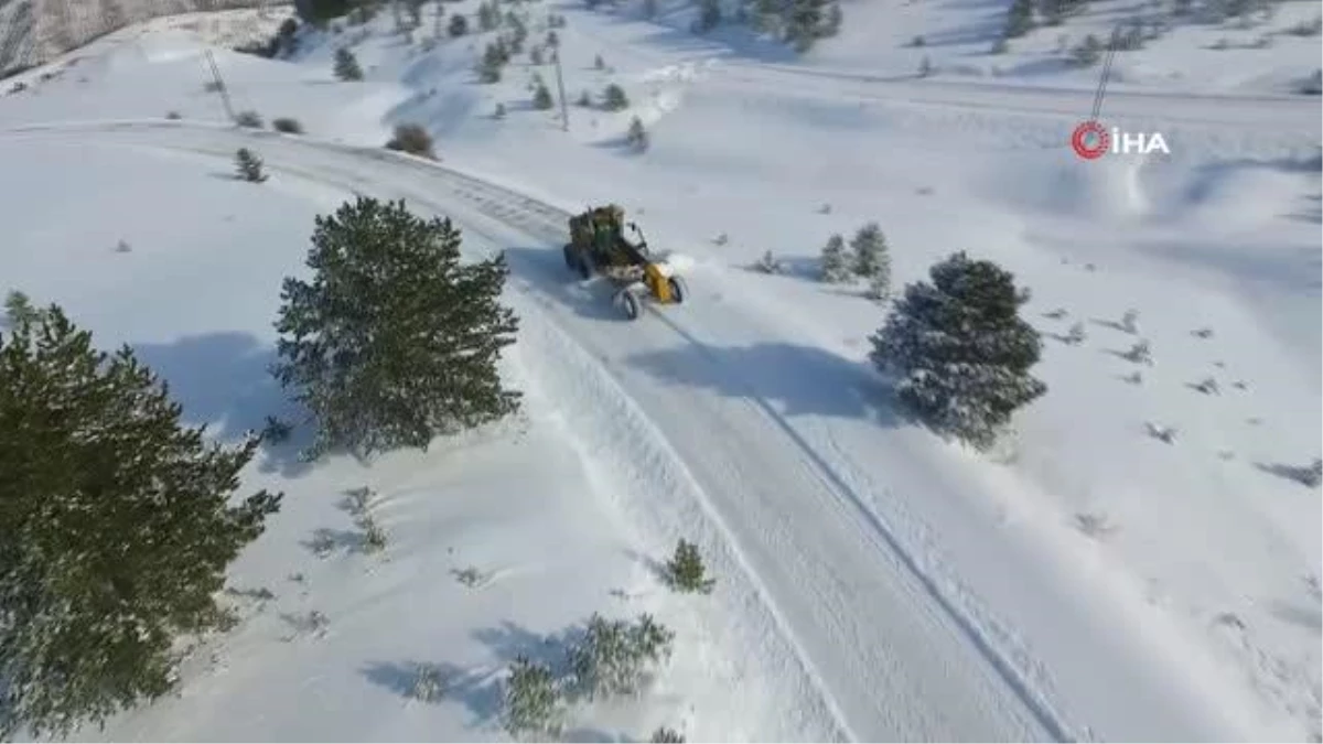 Kar ve tipiden 294 köy yolu ulaşıma kapandı