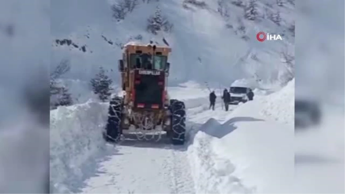 Karda mahsur kalan hasta Oğuz bebek için seferber oldular