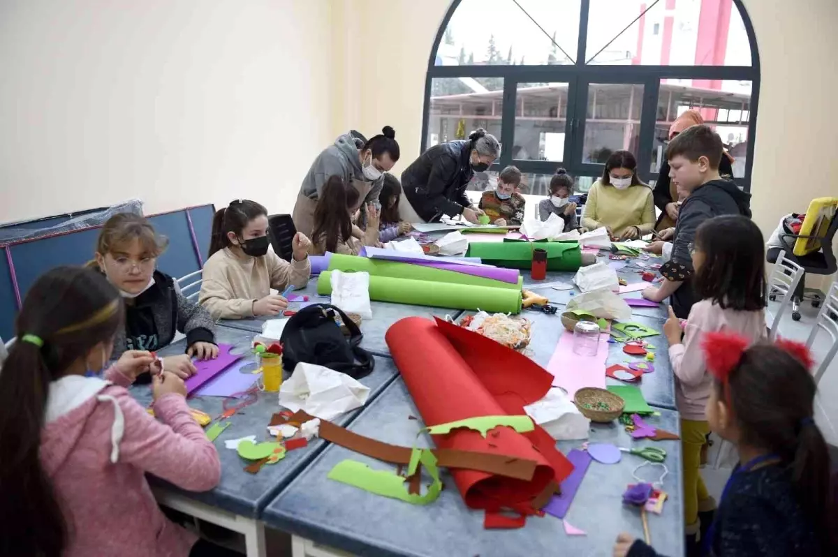 Seyhan Sanat Evi hizmete girdi