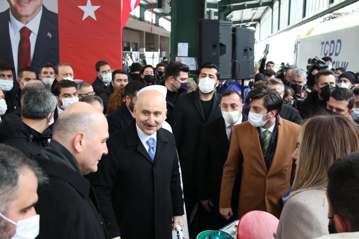 Bakan Karaismailoğlu: "Türkiye Cumhuriyeti, tüm mazlumların, iyiliğe muhtaç olanların her zaman yanında olduğu her zaman kendisini ispatlamıştır"