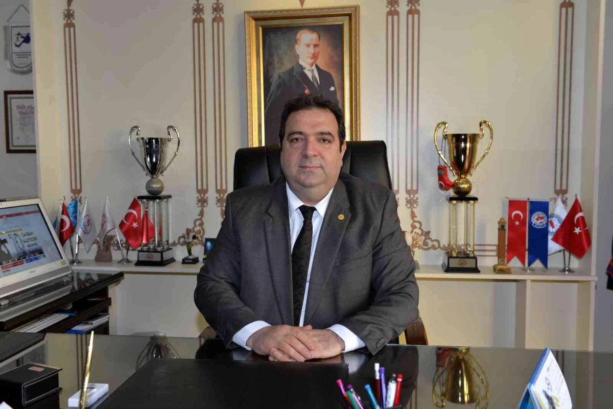 Adana\'da amatör spor kulüplerine 1 milyon 25 bin lira yardım