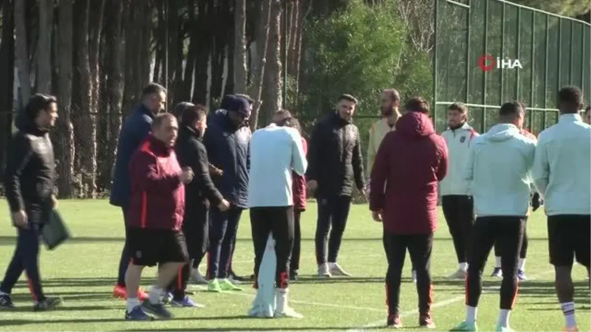 Başakşehir, Antalya\'da hazırlıklarını sürdürüyor