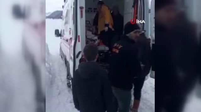 Bingöl'de sağlıkçılar 115 yaşındaki hasta için seferber oldu