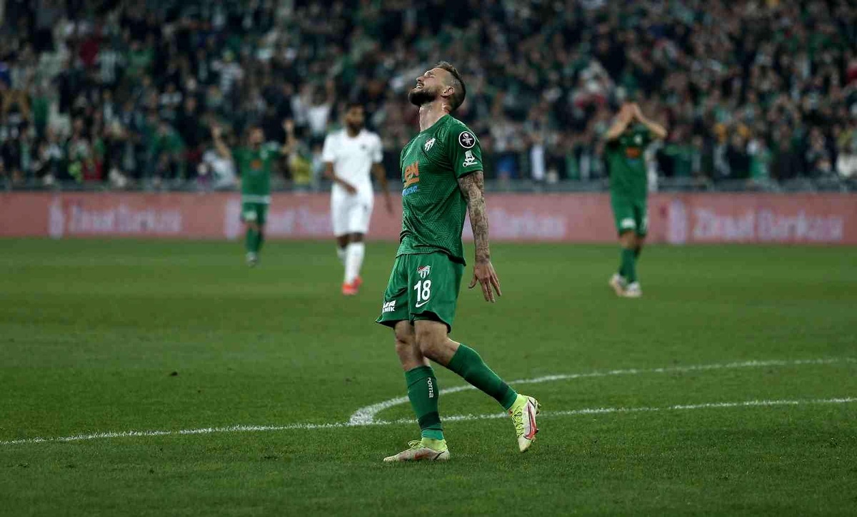 Bursaspor\'un değeri 64 milyon lira düştü