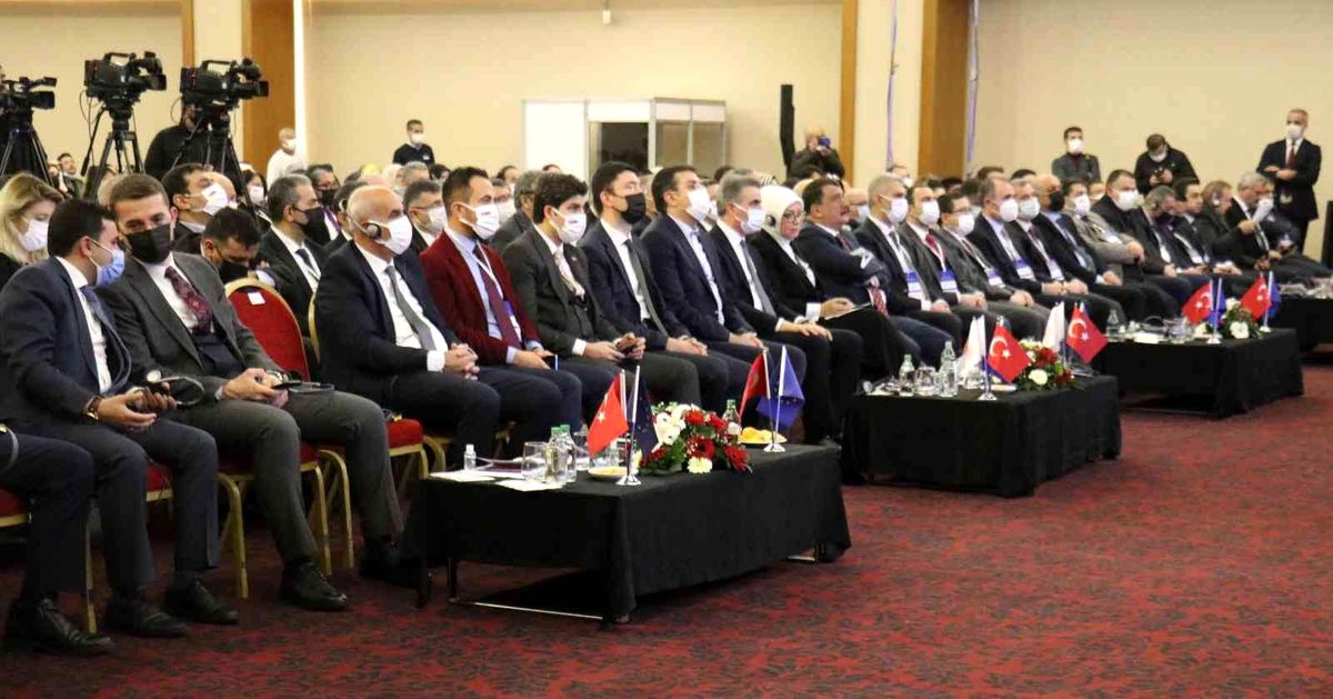 FKA'dan dezavantajlı kadın ve gençlere istihdam projesi