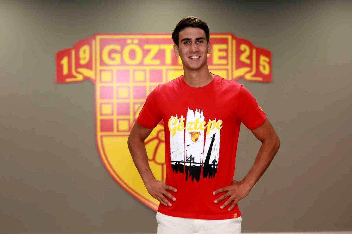 Göztepe\'de genç stoper Şefik Abalı ayrıldı