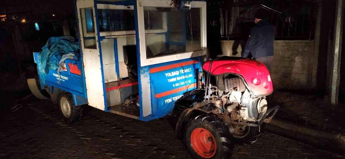 Hırsızların çaldığı tarım aracı ve 1 ton hurda okul bahçesinde bulundu