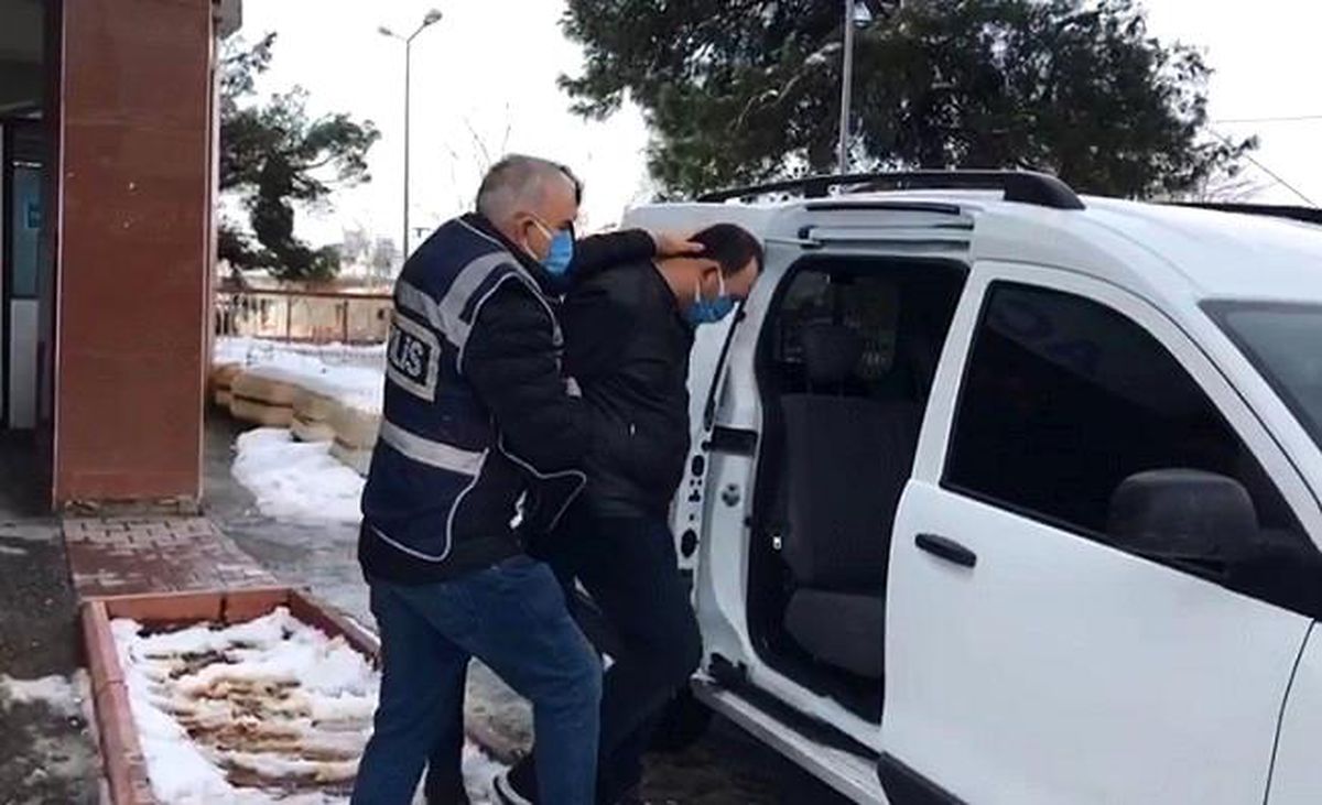 Kamyoneti çaldı sattı tutuklandı