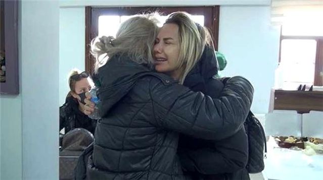 ŞAFAK MAHMUTYAZICIOĞLU'NUN CENAZESİNDE DİKKAT ÇEKEN İSİM