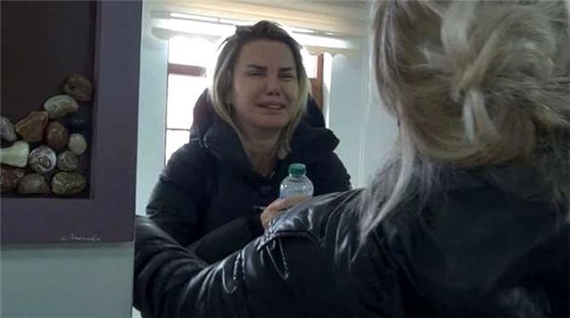 ŞAFAK MAHMUTYAZICIOĞLU'NUN CENAZESİNDE DİKKAT ÇEKEN İSİM