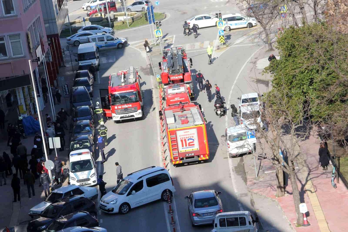 Su buharına yapılan \'yangın\' ihbarı itfaiyeyi de şaşırttı