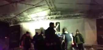 14. Ayder Kar Festivali'nde alkollü şahıs sahneye atlayınca ortalık karıştı