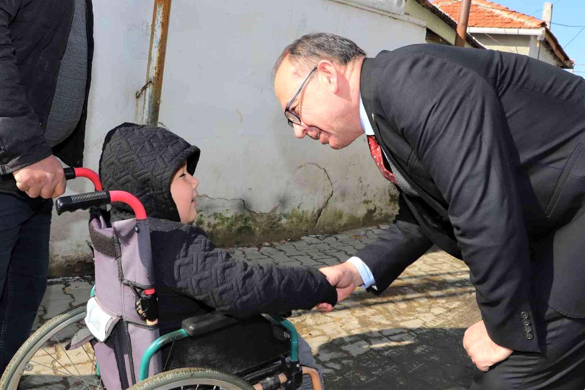 Başkan Akın\'dan 19 mahalleye ziyaret