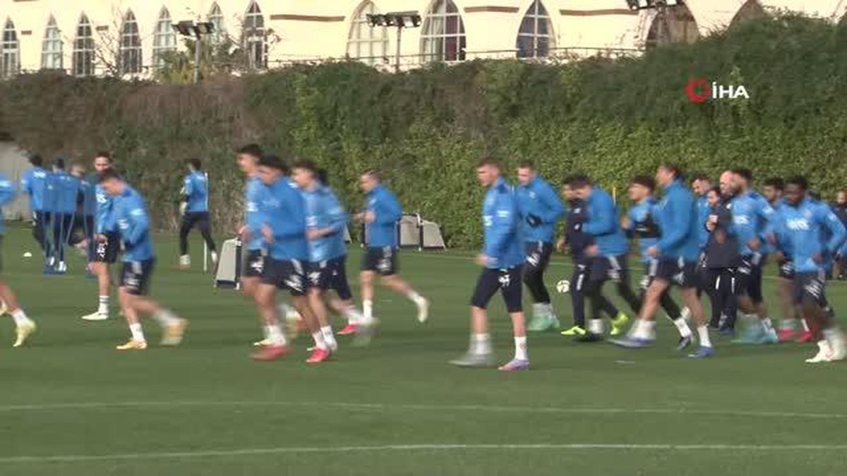 Fenerbahçe çalışmalarına devam etti