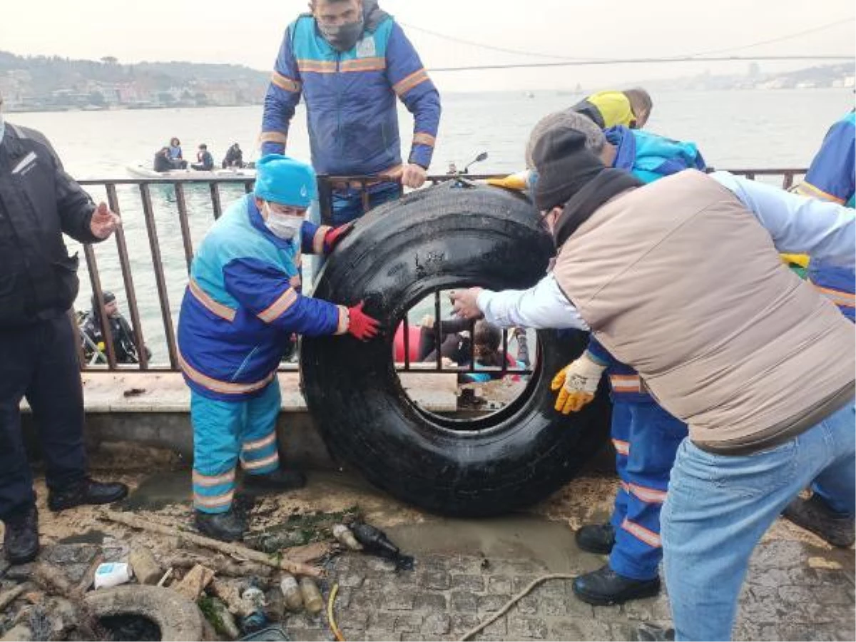 ÜSKÜDAR\'DA DENİZDEN ÇIKARILANLAR ŞAŞIRTTI