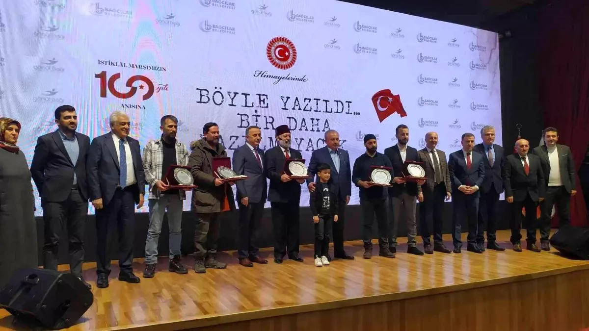 Bağcılar'da 'Böyle Yazıldı Bir Daha Yazılmayacak' filminin galası yapıldı