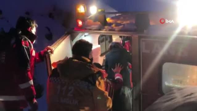 Bingöl'de UMKE 2 aylık hamile kadın için seferber oldu