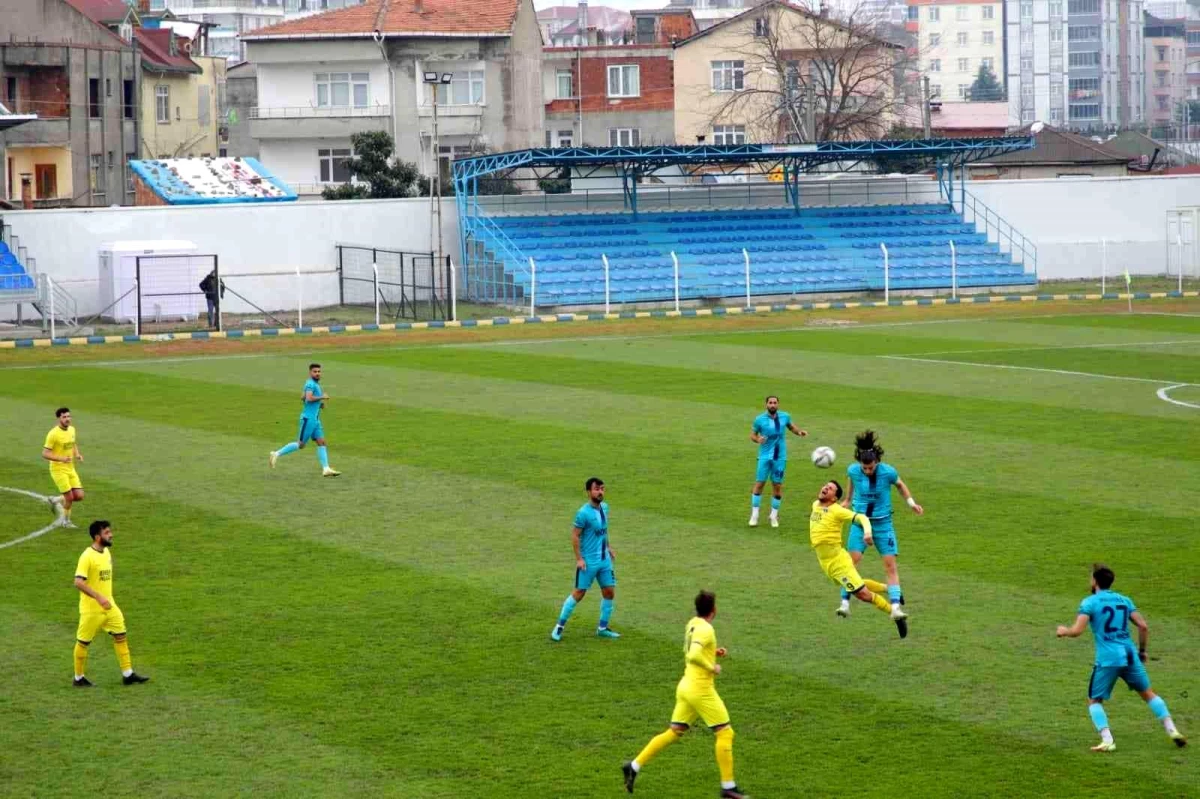 TFF 3. Lig: Fatsa Belediyespor: 2 Belediye Kütahyaspor: 1