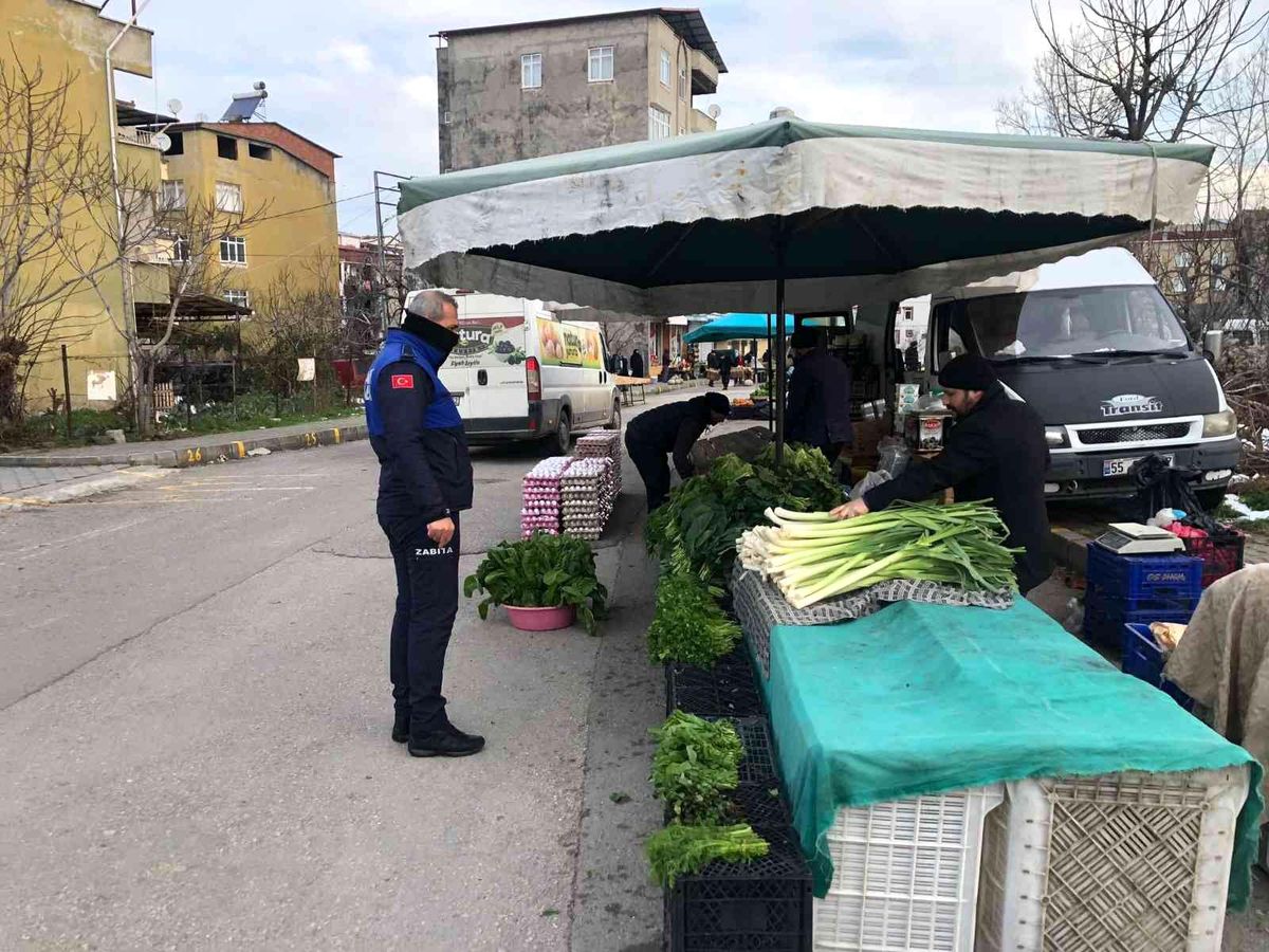 Canik\'te semt pazarı denetimleri