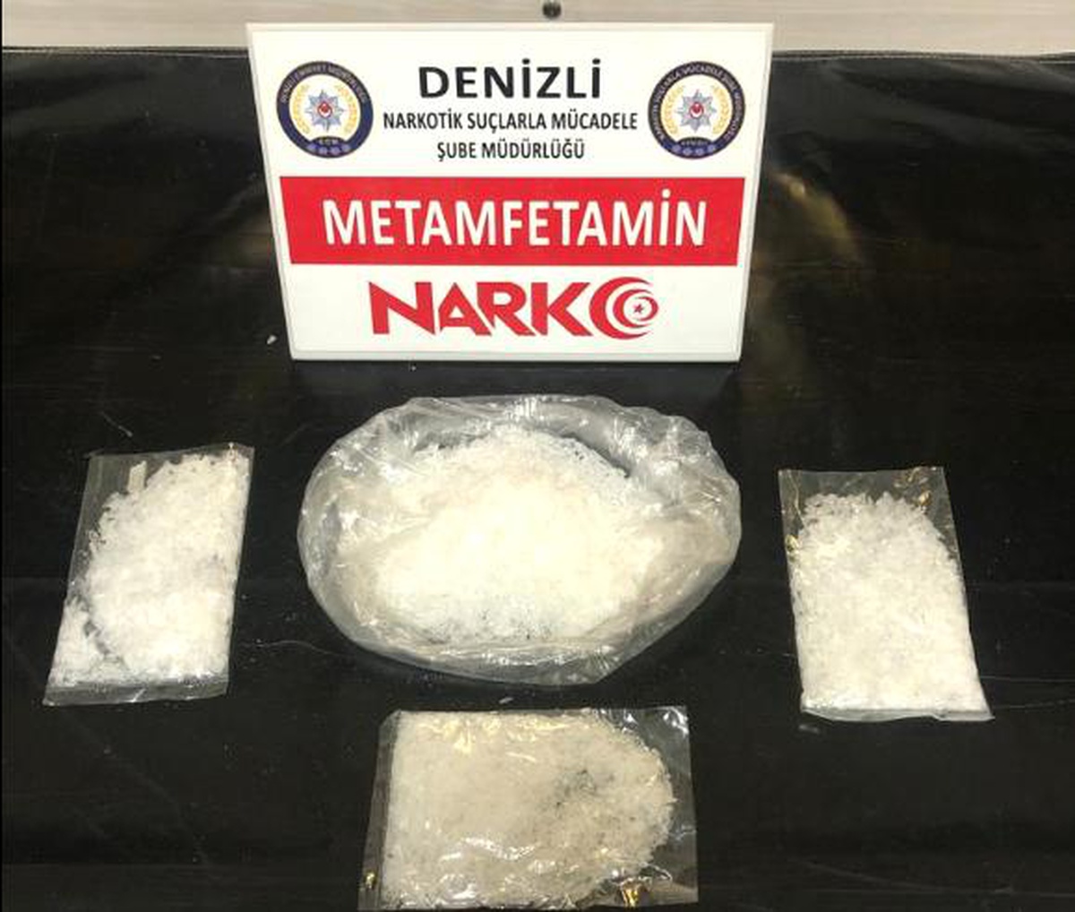 Uyuşturucu ticareti yapan 8 kişi tutuklandı