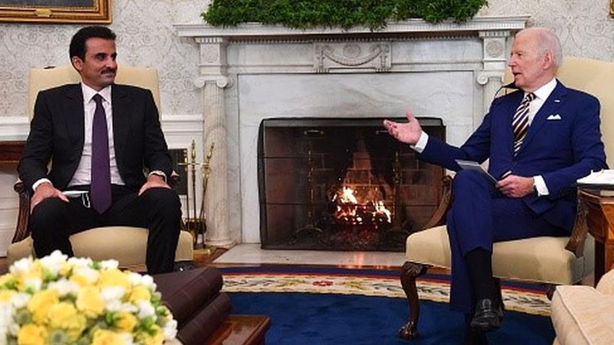 ABD Başkanı Biden, Rusya\'ya yeni yaptırımlar gelmesi halinde Katar\'dan Avrupa\'ya doğalgaz desteği istedi