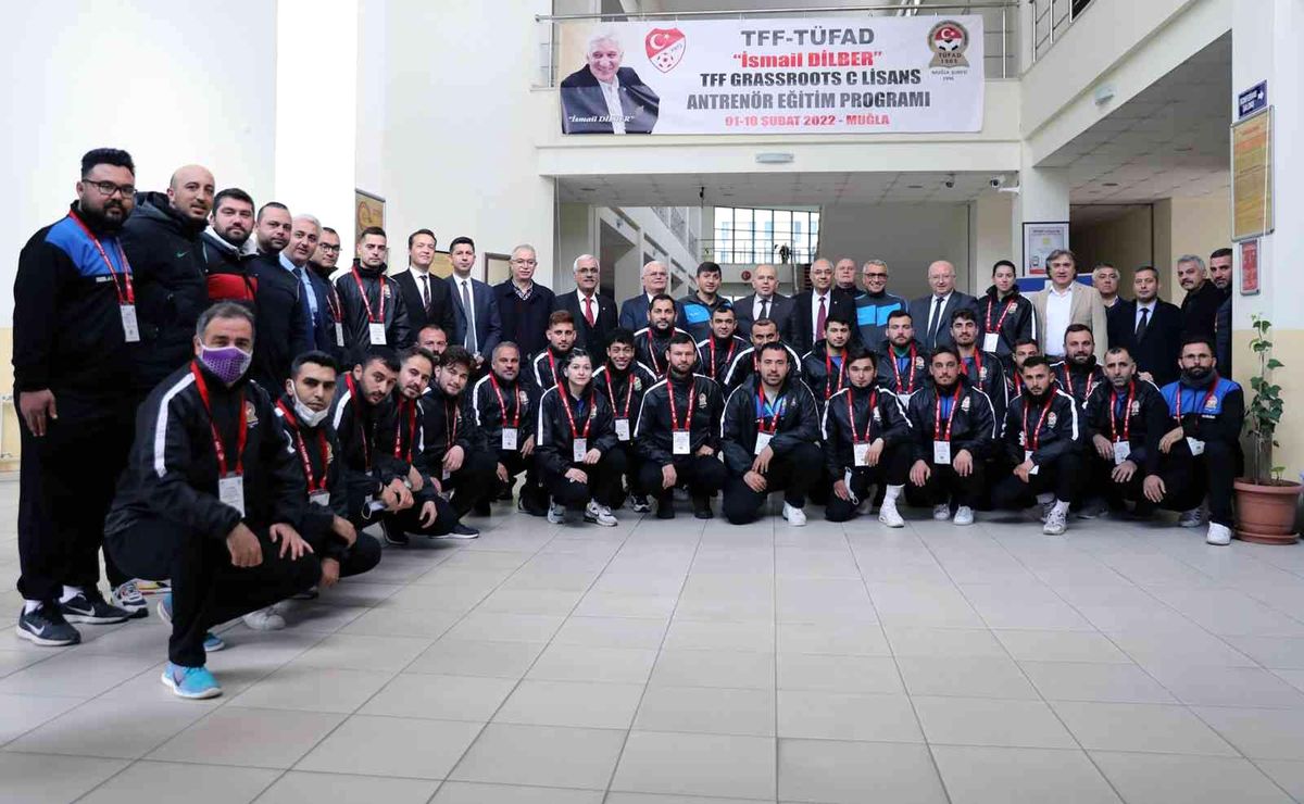 Başkan Gümüş TÜFAD antrenör eğitim programı ziyaret etti