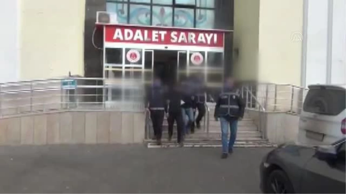 DİYARBAKIR - Hırsızlık yaptıkları gerekçesiyle iki zanlı tutuklandı