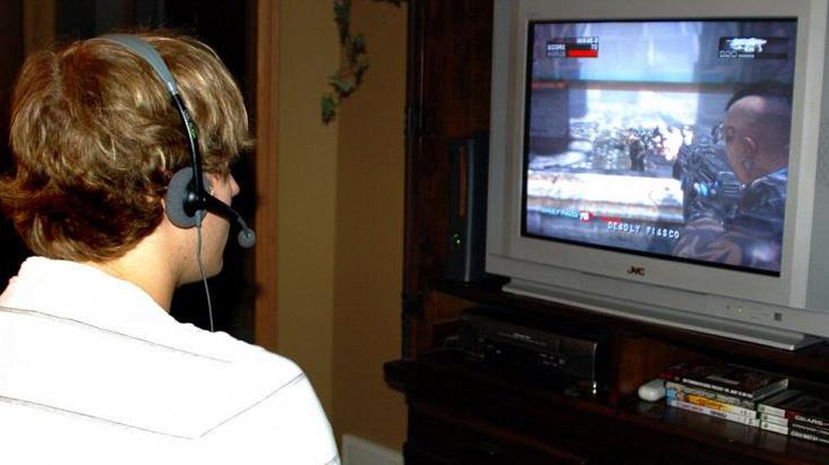 Yeniden hayata dönecekler sandı! PUBG oynayan çocuk, annesini ve üç kardeşini öldürdü
