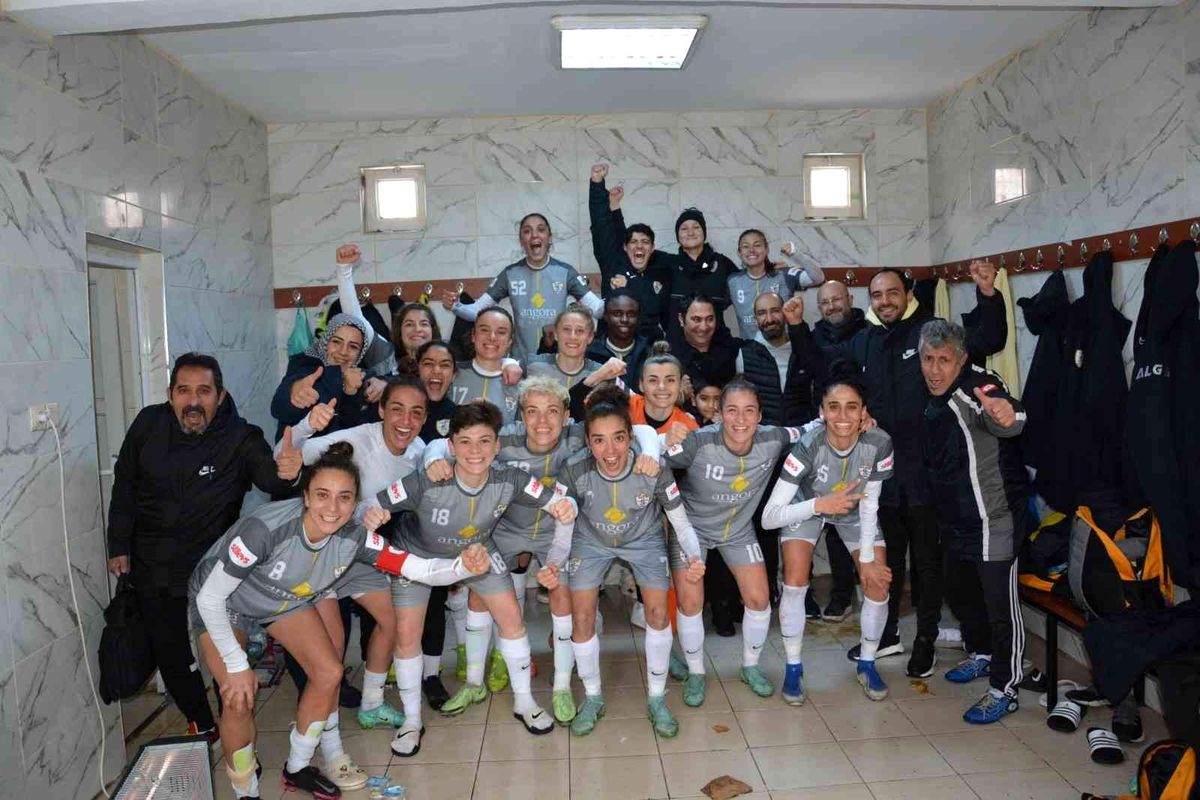 ALG Spor, Karagümrük\'ü 2-0 mağlup etti