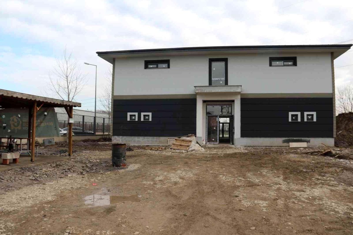 Distilasyon tesisinde çalışmalar devam ediyor