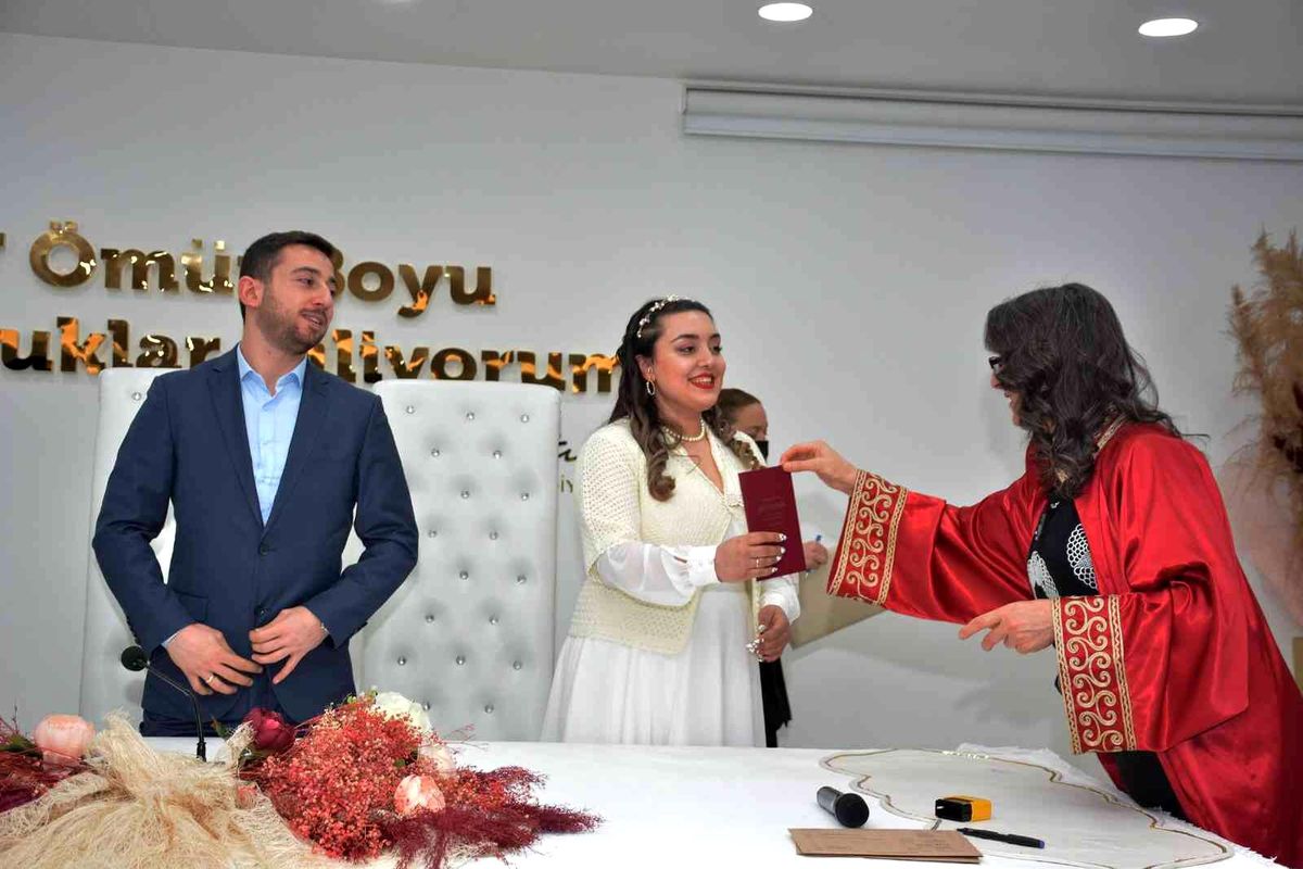 Keçiören\'de \'evet\'ler havada uçuştu