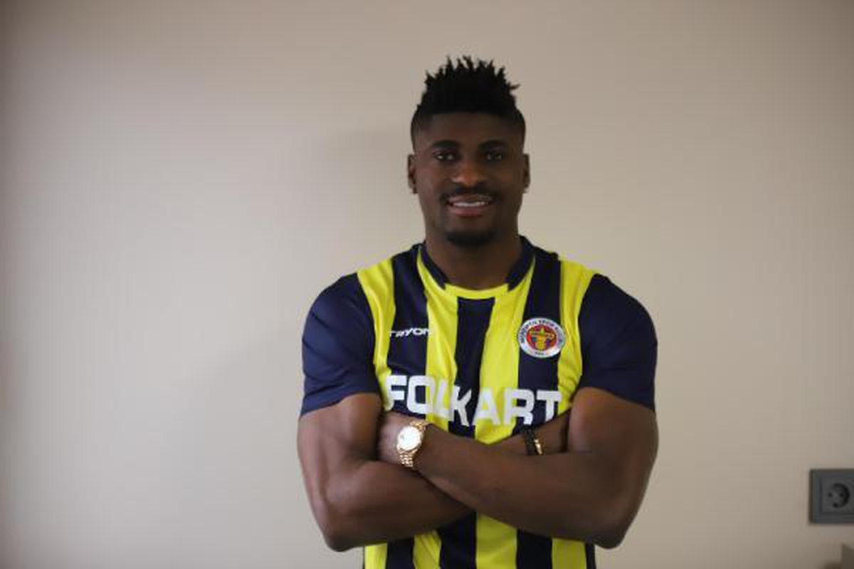 Son Dakika | Menemenspor\'da Lanre Kehinde transferi bitti