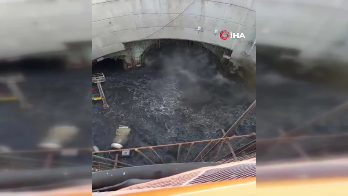 Metro tüneli inşaatı çöktü