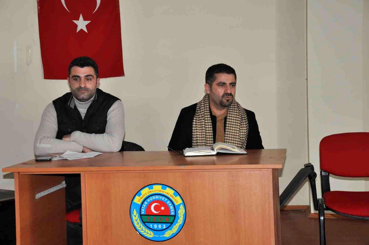Muş Şeker Üretim AŞ Genel Müdürü Turgut Kızılkaya, Bulanıklı çiftçilerle buluştu