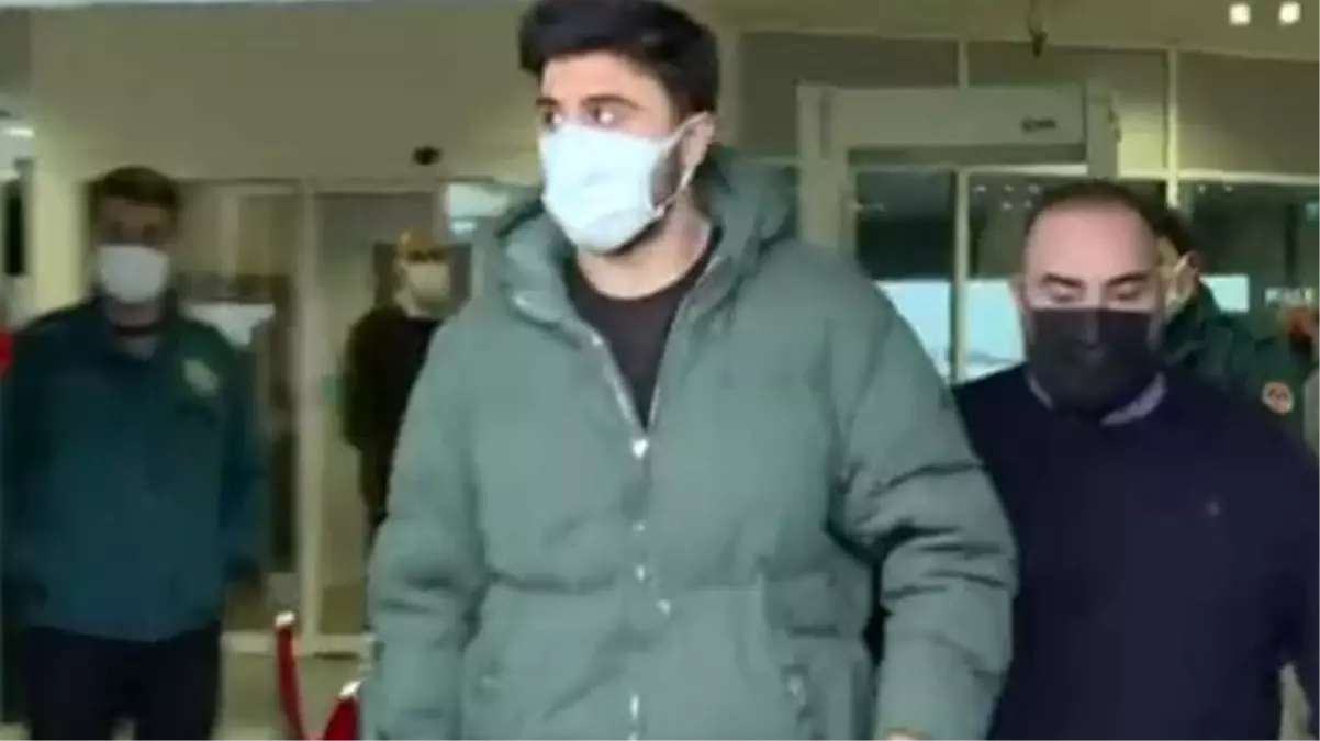 Ozan Tufan\'la aynı uçaktaydı! Fenerbahçe tecrübeli futbolcunun transferinden vazgeçti