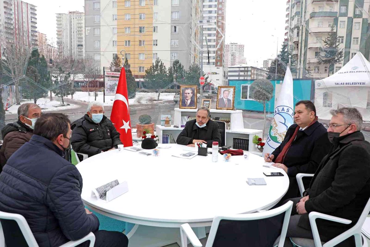 Talas\'ta şeffaf odaya yoğun ilgi