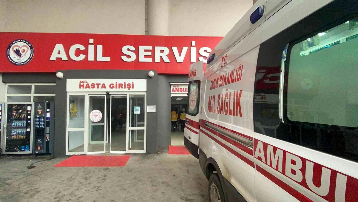 Terastan düşen 15 yaşındaki çocuk hayatını kaybetti