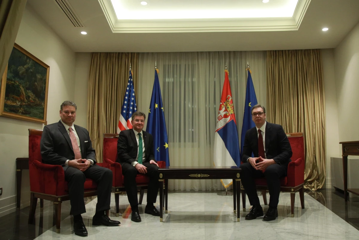 Vucic, ABD Batı Balkanlar ve AB Belgrad-Priştine Diyaloğu Özel Temsilcileriyle görüştü