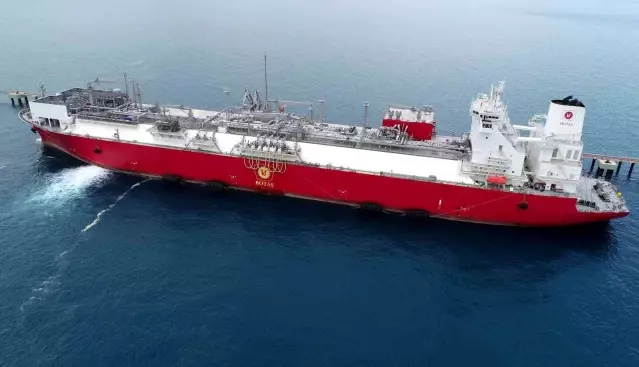 Türk bayraklı ilk doğalgaz depolama gemisi: Ertuğrul Gazi