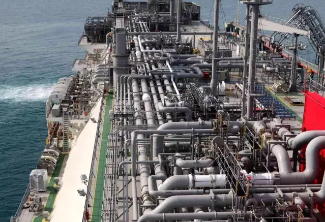 Türk bayraklı ilk doğalgaz depolama gemisi: Ertuğrul Gazi