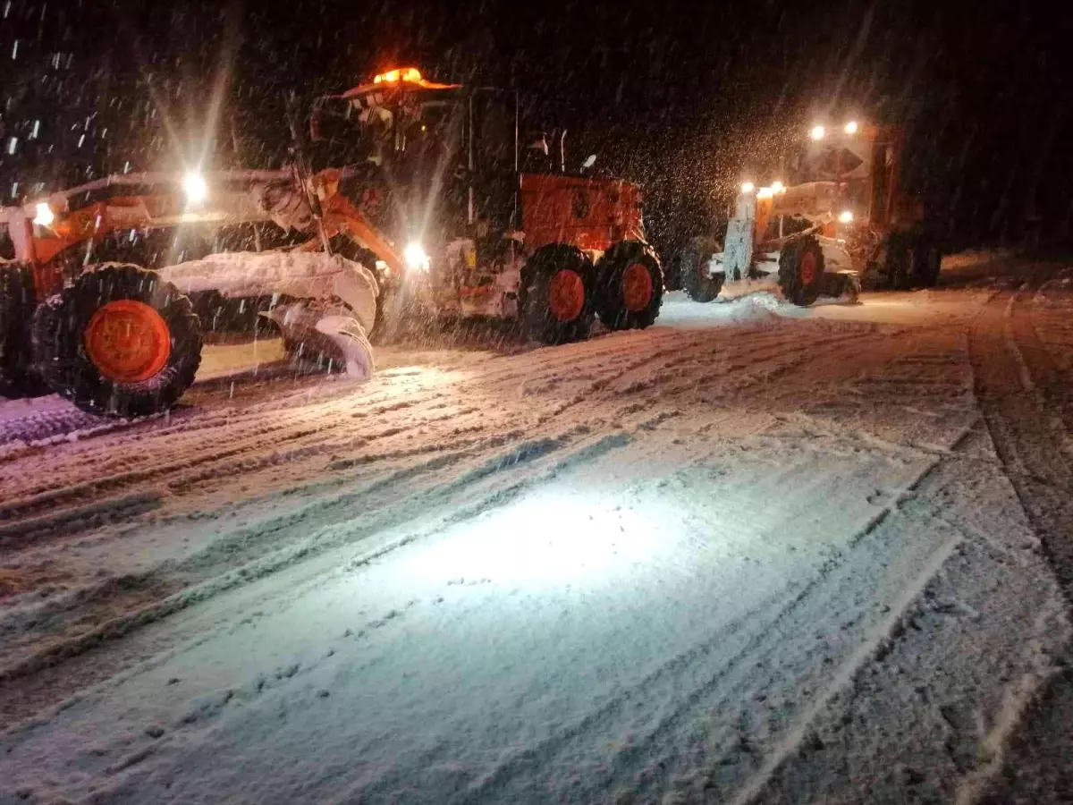 Antalya-Konya karayolu tırlar hariç araç trafiğine açıldı