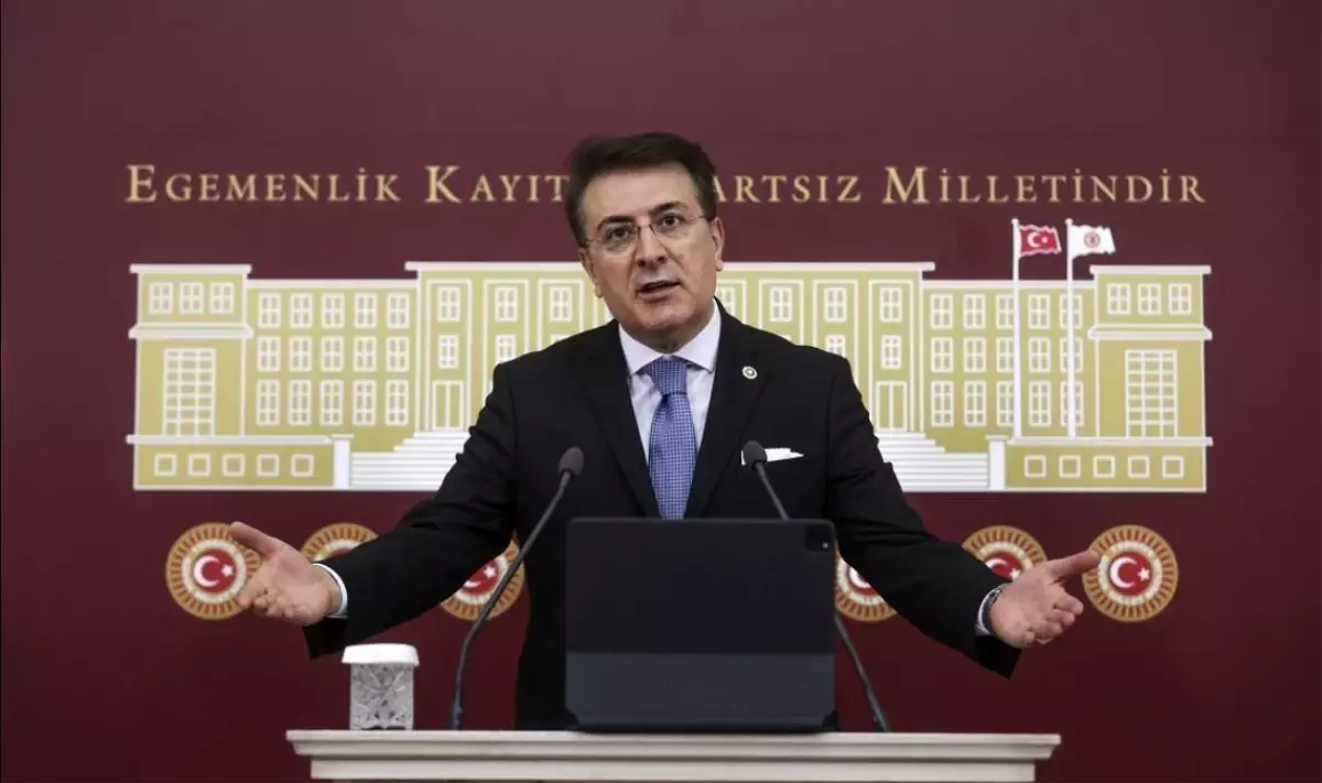 Aydemir: 'Bizim derdimiz ülkemiz'