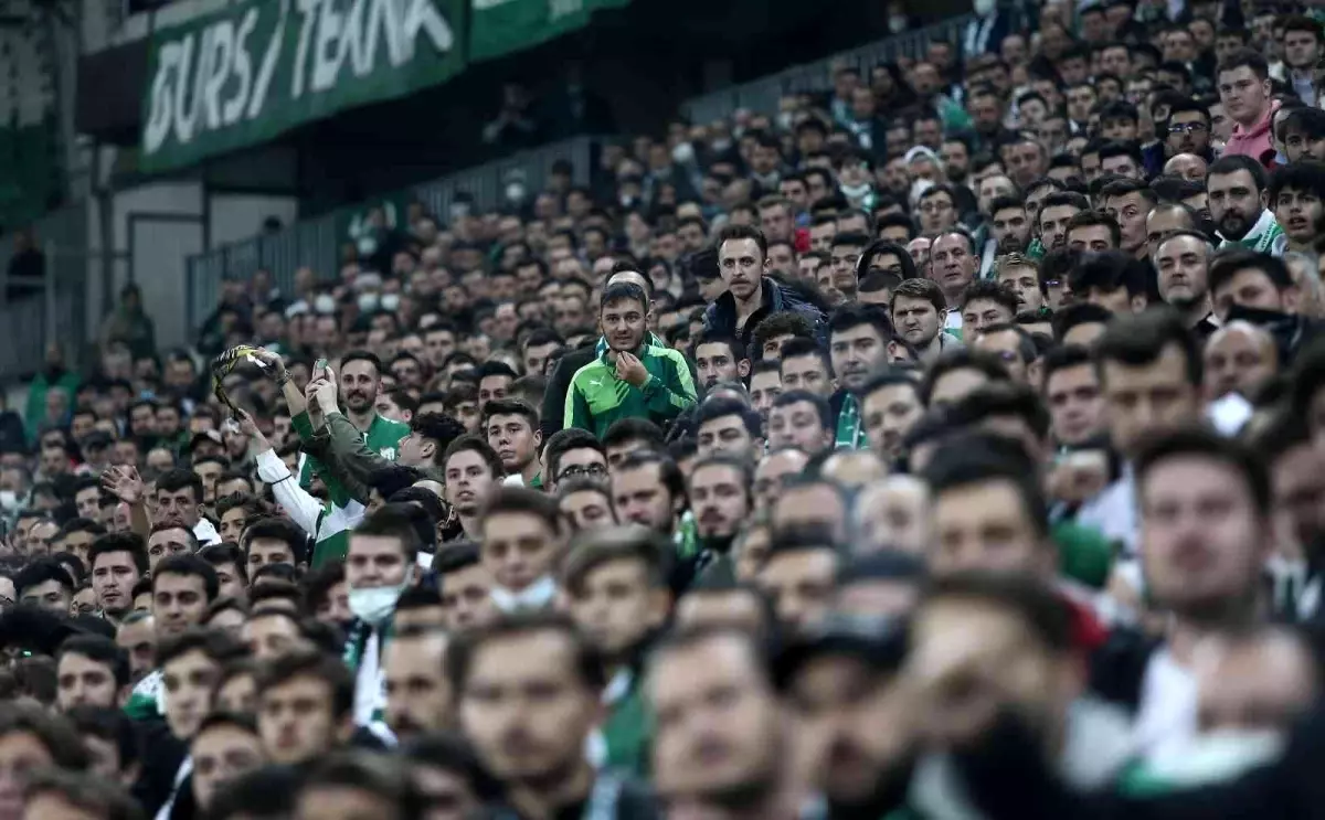 Bursaspor Altınordu maçı biletleri satışa çıkıyor