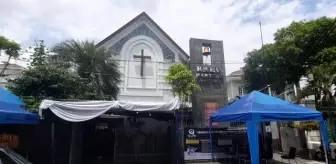 Endonezya'da Kovid-19 aşısının üçüncü dozu uygulandı